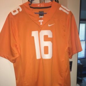BRAND NEW Nike University of Tennessee jersey
